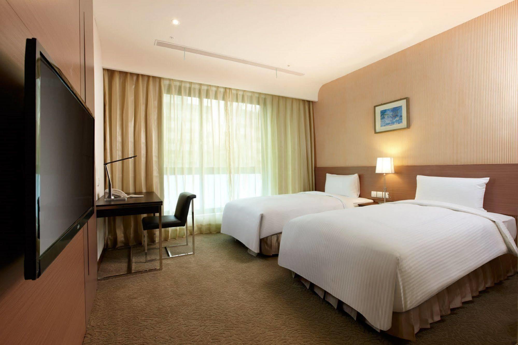 Taisugar Hotel Taipei Esterno foto